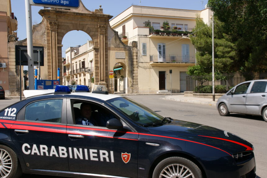 CASTELVETRANO: EVADE DAI DOMICILIARI. SORPRESO IN GIRO PER LA CITTA 32ENNE