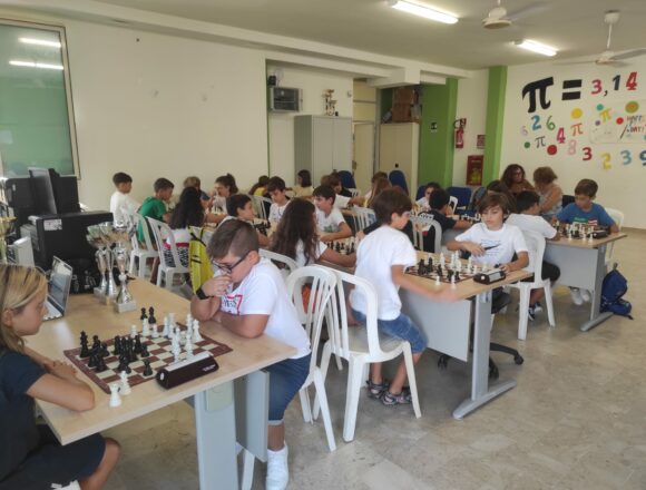 Torneo di scacchi al Circolo Didattico Cavour di Marsala