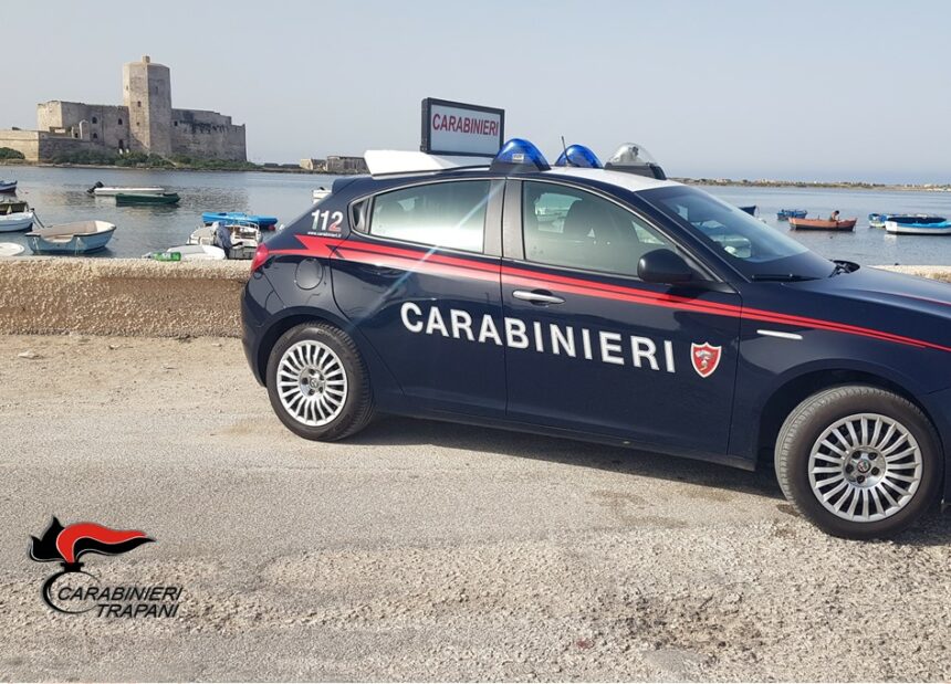 Trapani: furto di abiti da attività commerciale. Arrestato 19enne