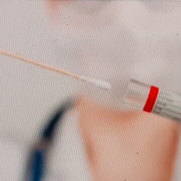 Covid Sicilia,  invito della Regione a vaccinarsi. Volo: «Diventi un’abitudine, a tutela dei più fragili»