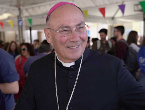 Mese mariano, il Vescovo: “Riproporre ideale santità a famiglie”